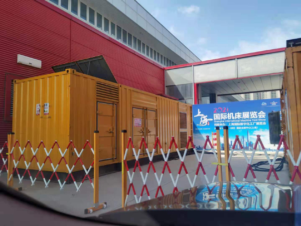 六合出租发电机-柴油发电机和汽油发电机哪个更好一些?