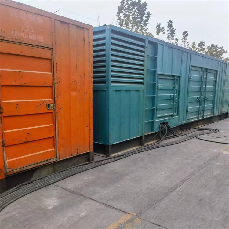 六合如何选择适合 600kW 柴油发电机组的热继电器?