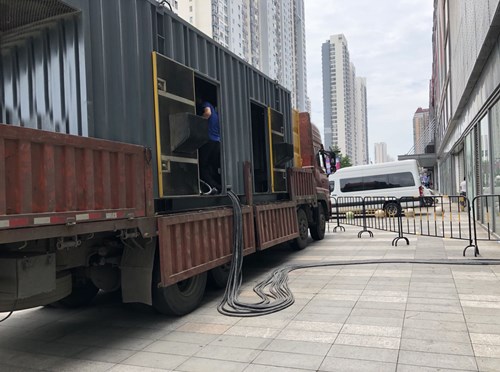 六合冷却液不足的情况下如何检查柴油发电机组？