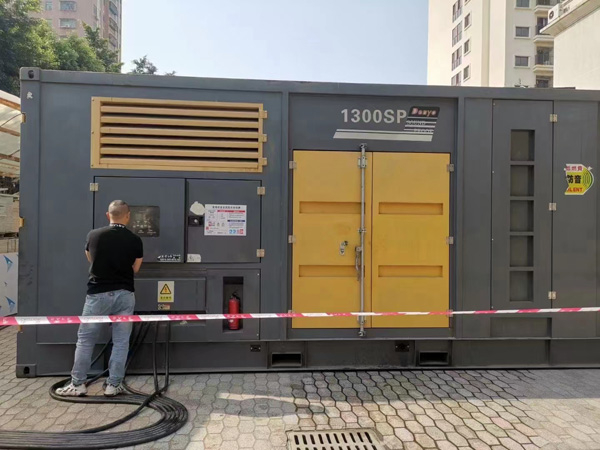 六合100kw柴油发电机组的机油应该如何选择？